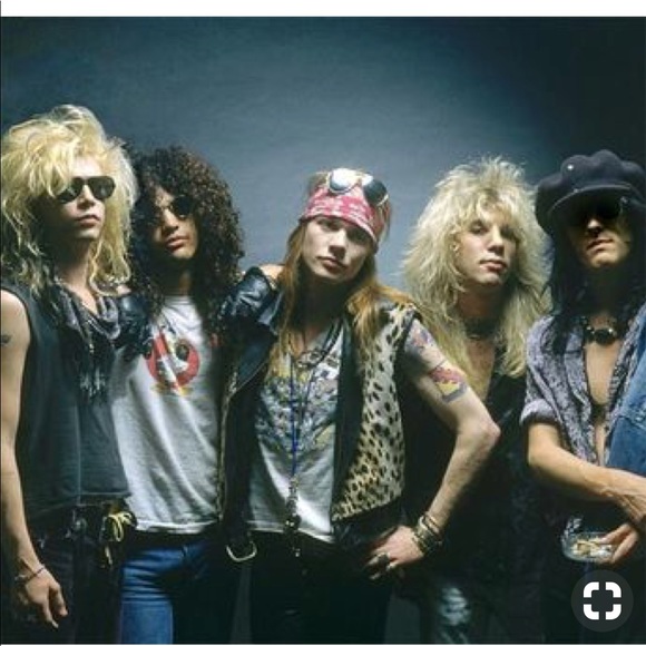 Meet your Posher, Ginny - Picture 8 of 8